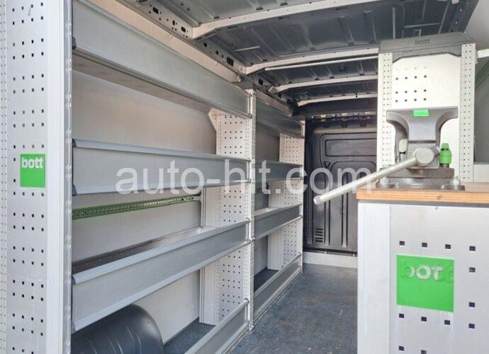 Renault Master L3H2 warsztat BOTT hak halogeny dostawcze busy www.auto-hit (14)