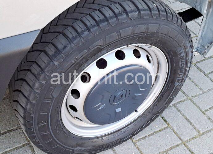 Renault Master L3H2 warsztat BOTT hak halogeny dostawcze busy www.auto-hit (17)