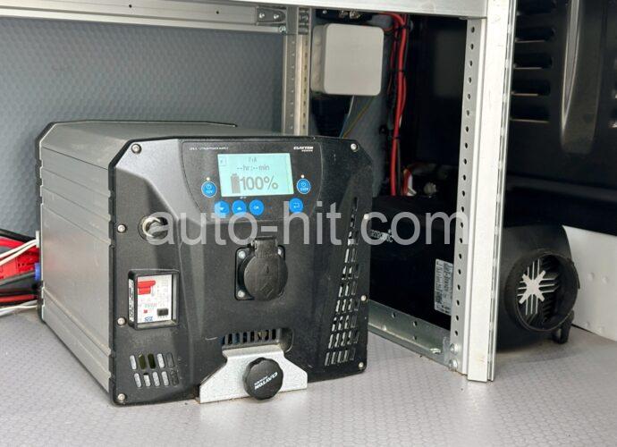 renault master bus światłowód paka blaszak warsztat furgon autohit 9